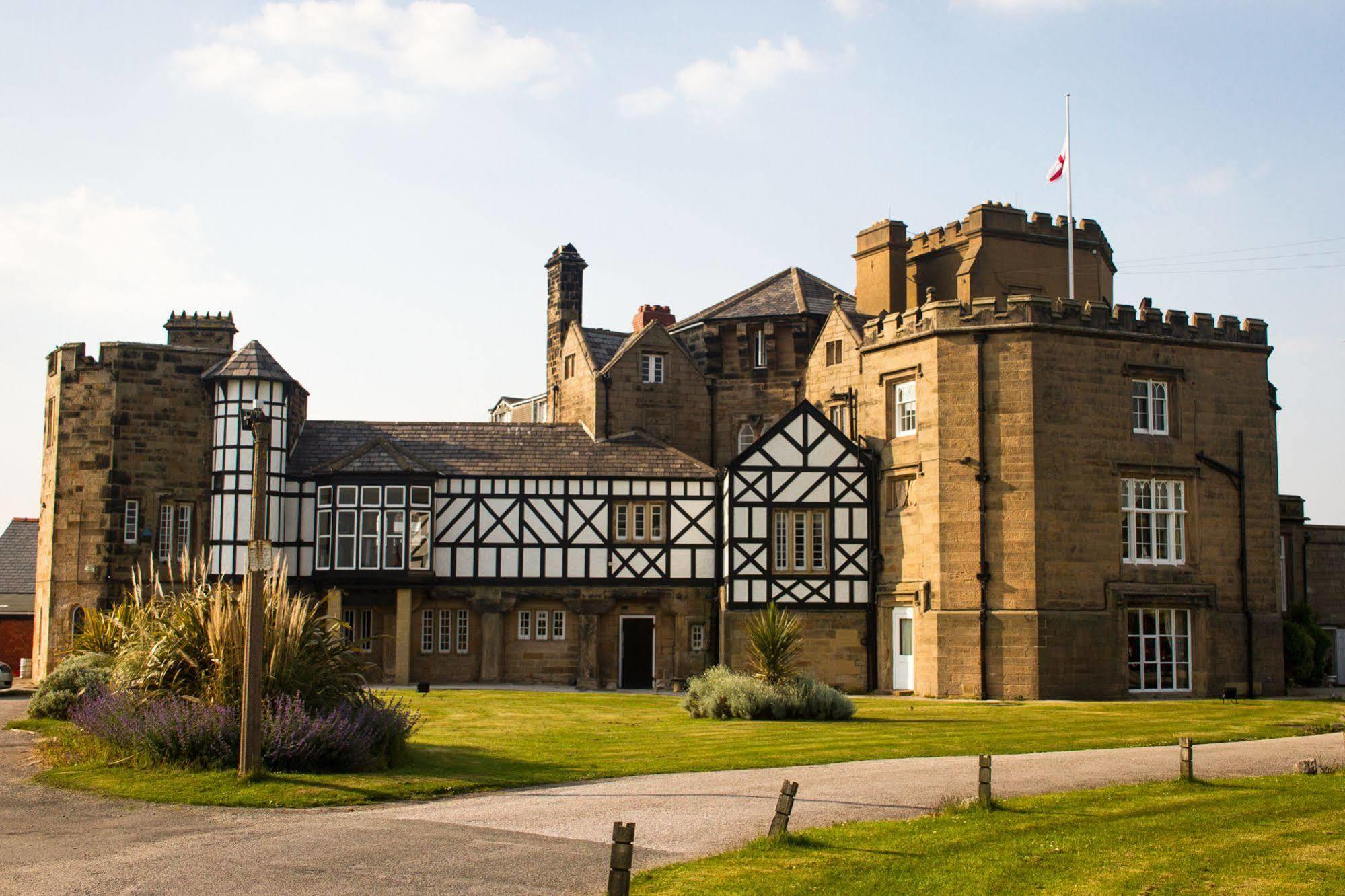 Leasowe Castle Hotel Moreton  Exterior photo